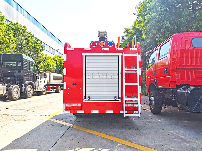 微型消防站东风1吨双排消防车
