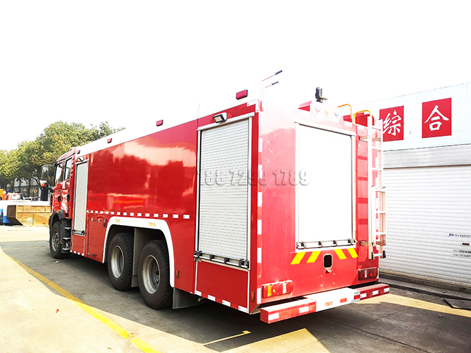 消防专用车厂家直销重汽16吨泡沫消防车