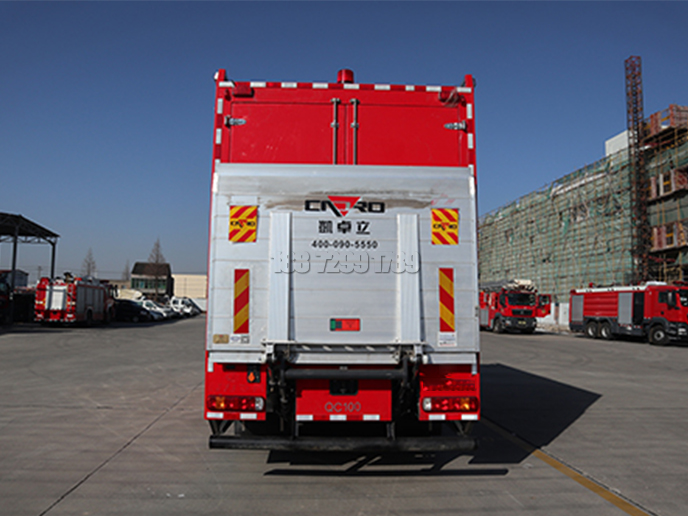 国六 重汽豪沃器材消防车器材运输车辆